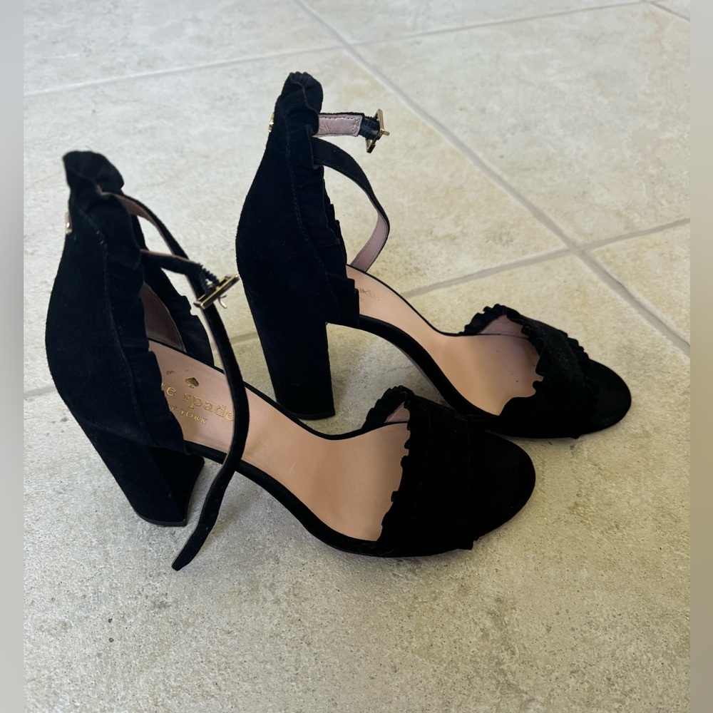 Black kate spade suede heels with fringe trim size 7
